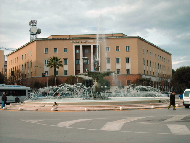 Piazza Cavour